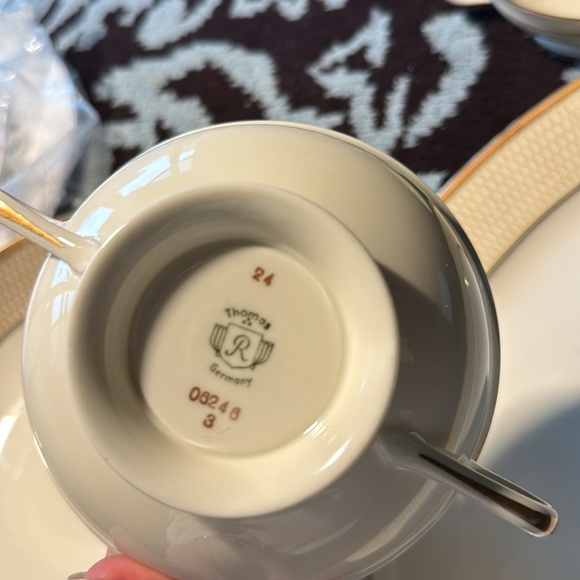 NEVER USED THOMAS GERMANY 4 PIECE SET - Picture 4 of 4